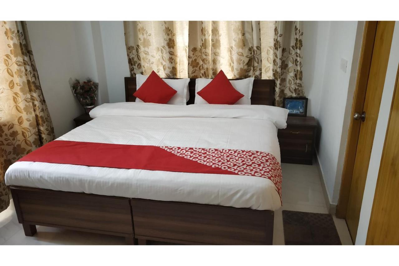 Oyo 23696 Sai Vihar Hotel
