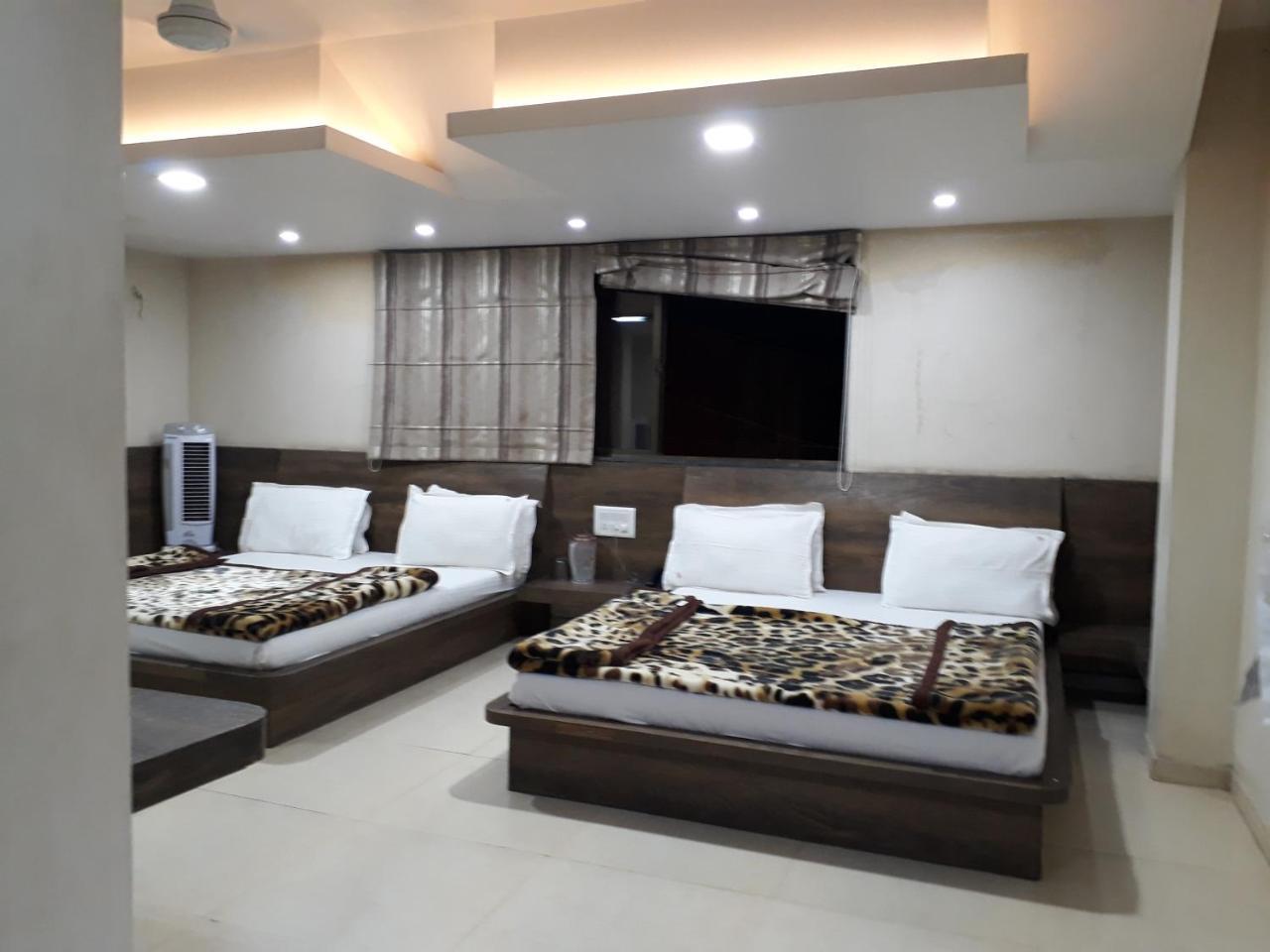 Sunrise Hotel 2*