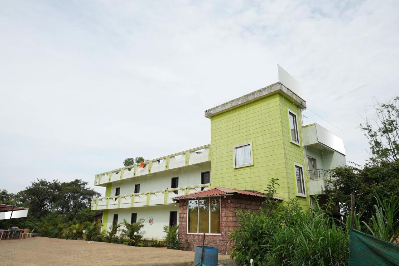 Oyo 18730 Galaxy Hotel Mahabaleshwar