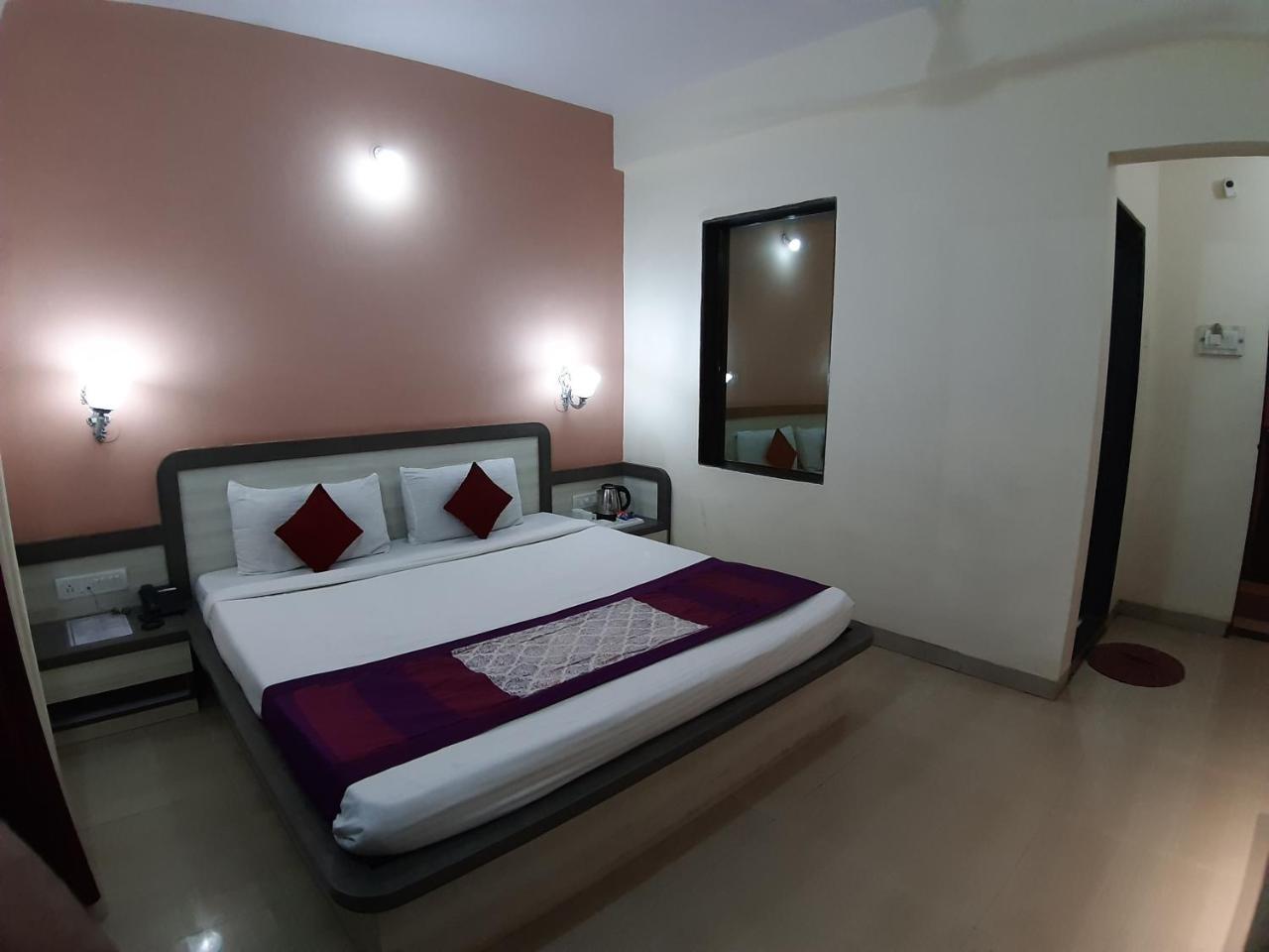 Jk Hotels *