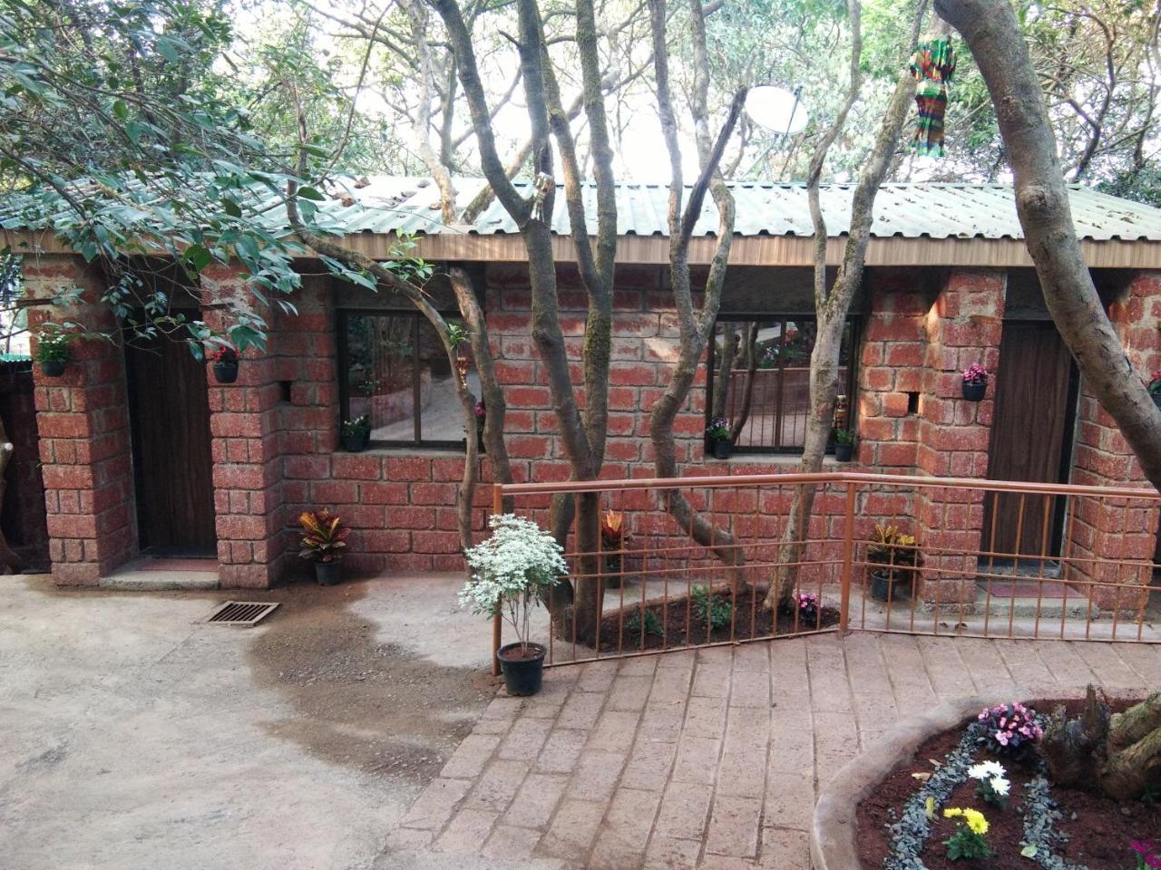 Hotel Matoshree Bungalow And Cottages Mahabaleshwar