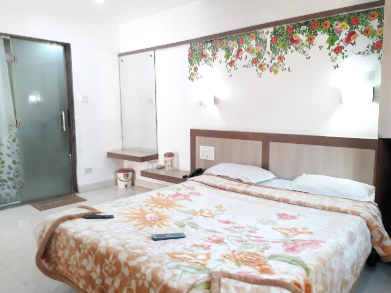 Hotel Sunrise Mahabaleshwar