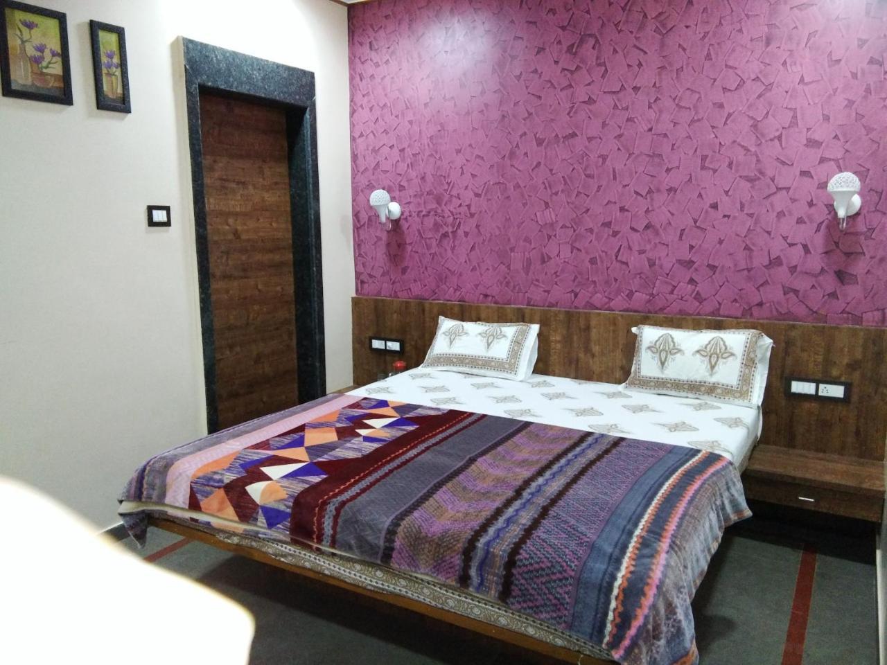 Hotel Matoshree Bungalow And Cottages 5*