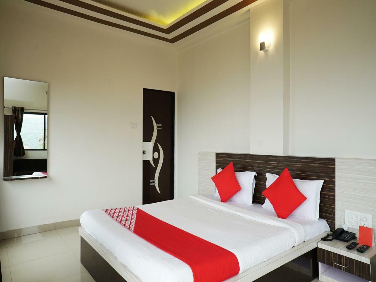 Oyo 23696 Sai Vihar