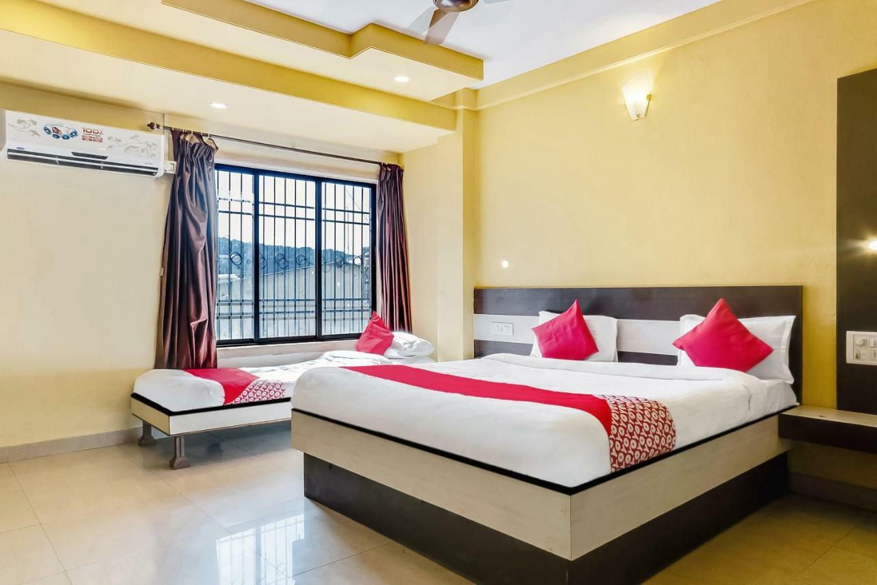 Oyo 23516 Laxmi Mahabaleshwar