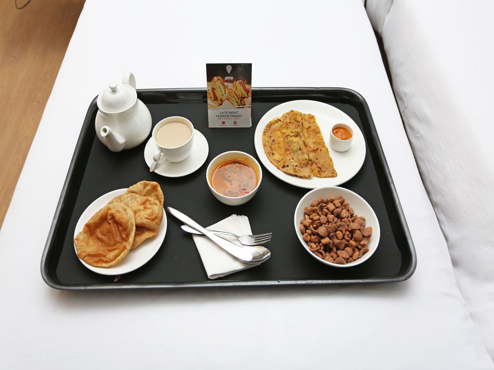 Oyo 9906 Hill House Hotel