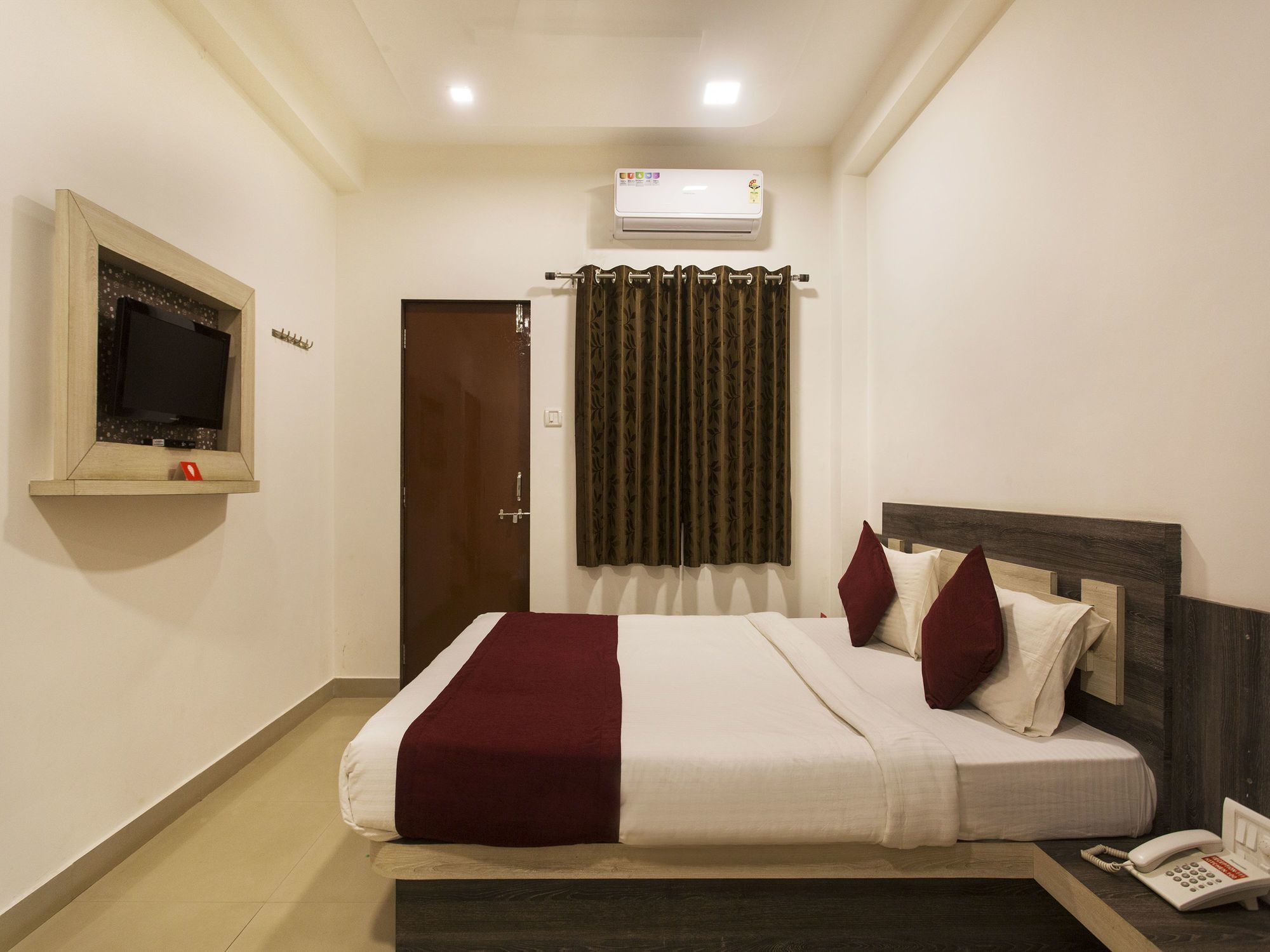 Oyo 9906 Hill House Mahabaleshwar