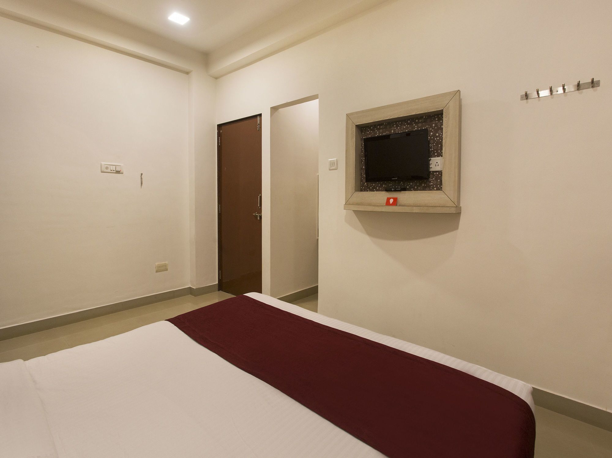 Oyo 9906 Hill House Hotel Mahabaleshwar