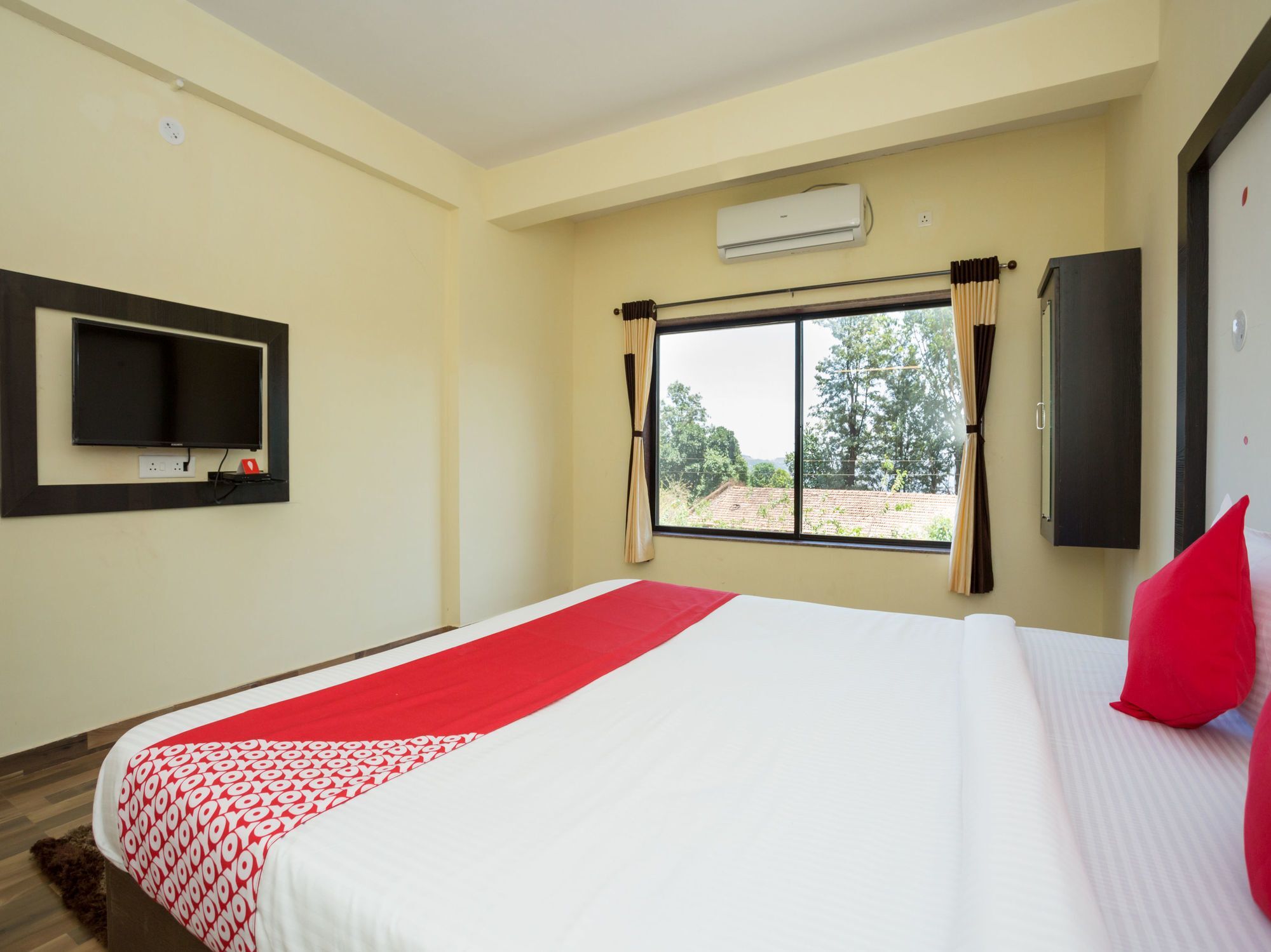 Oyo 12936 Paradise Hotel Mahabaleshwar