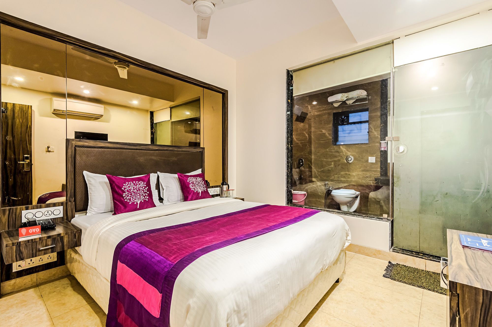 Oyo 3323 Sheetal Hotel 3*