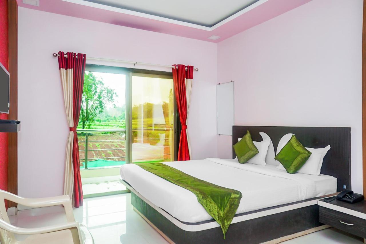 Strawberry Homes Hotel Mahabaleshwar