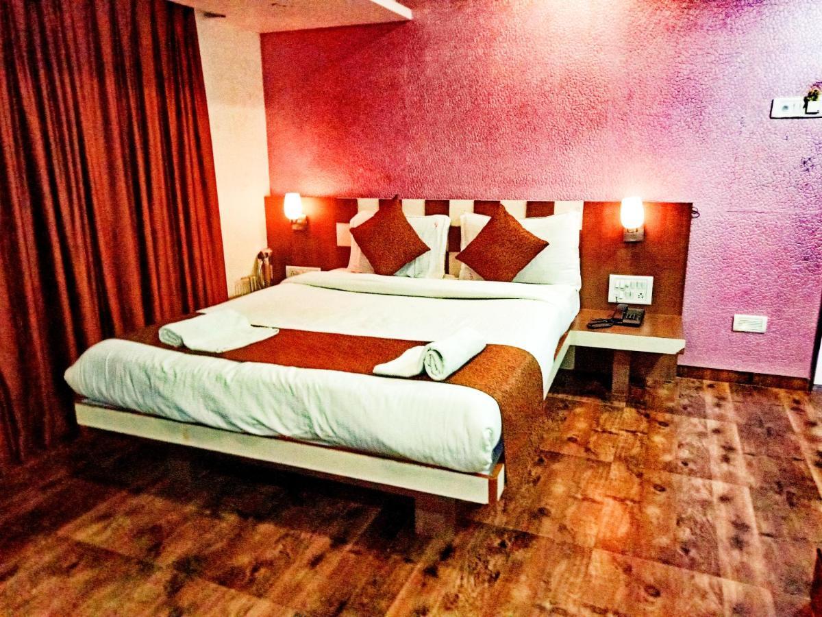 Megh Madhur Inn