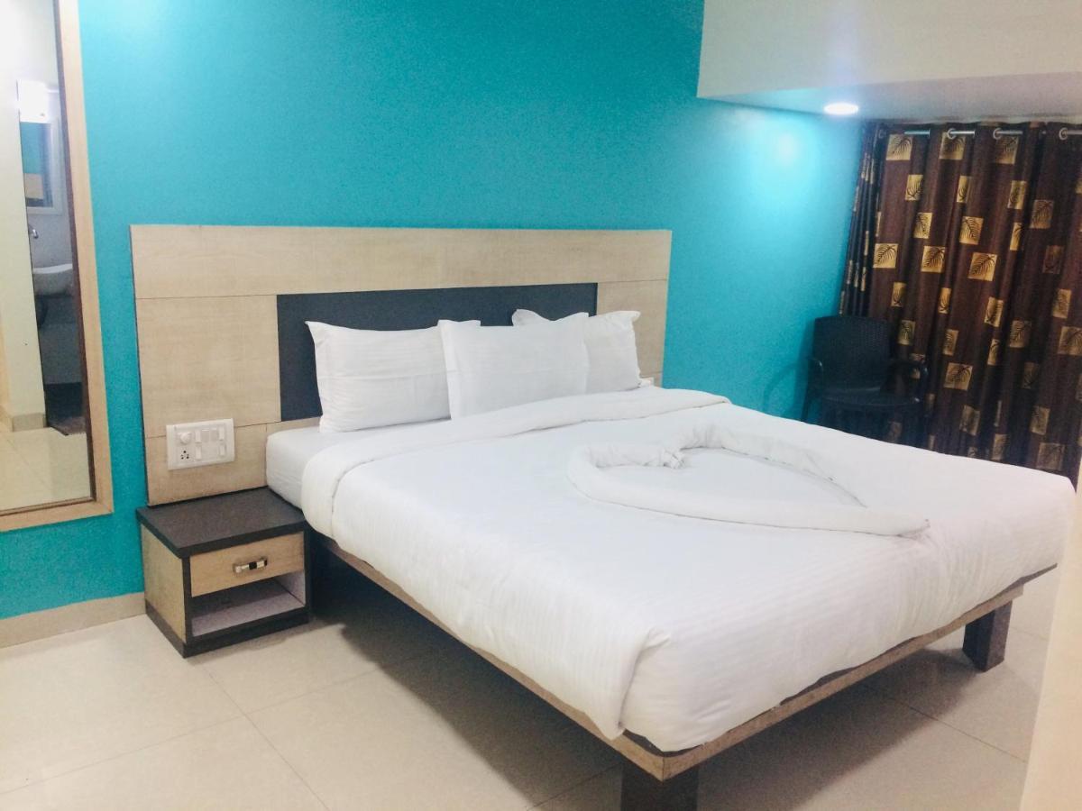 Hotel Blue Heaven
