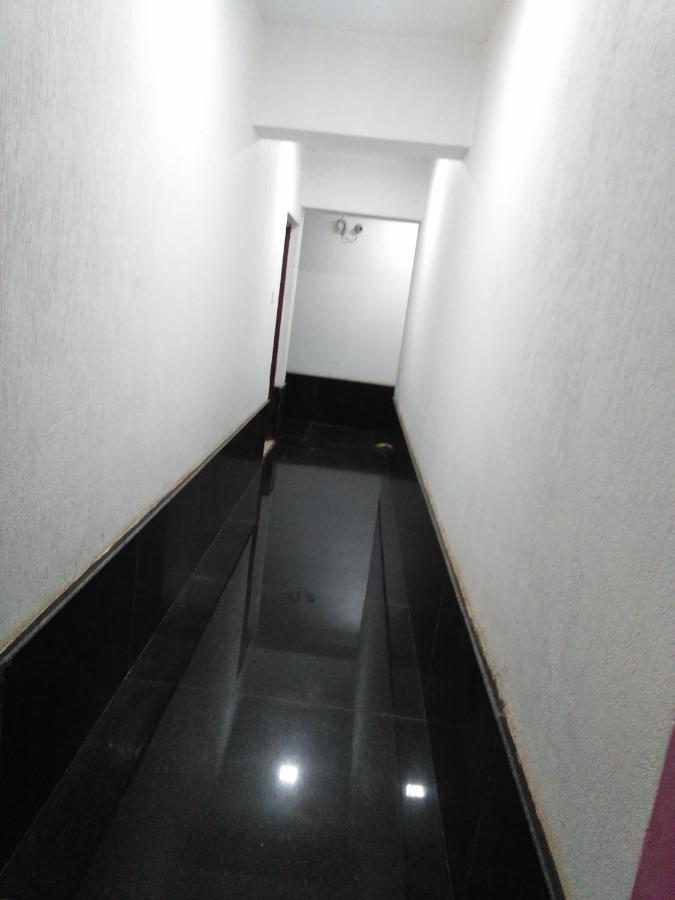 Latanand Residency Hotel 2*