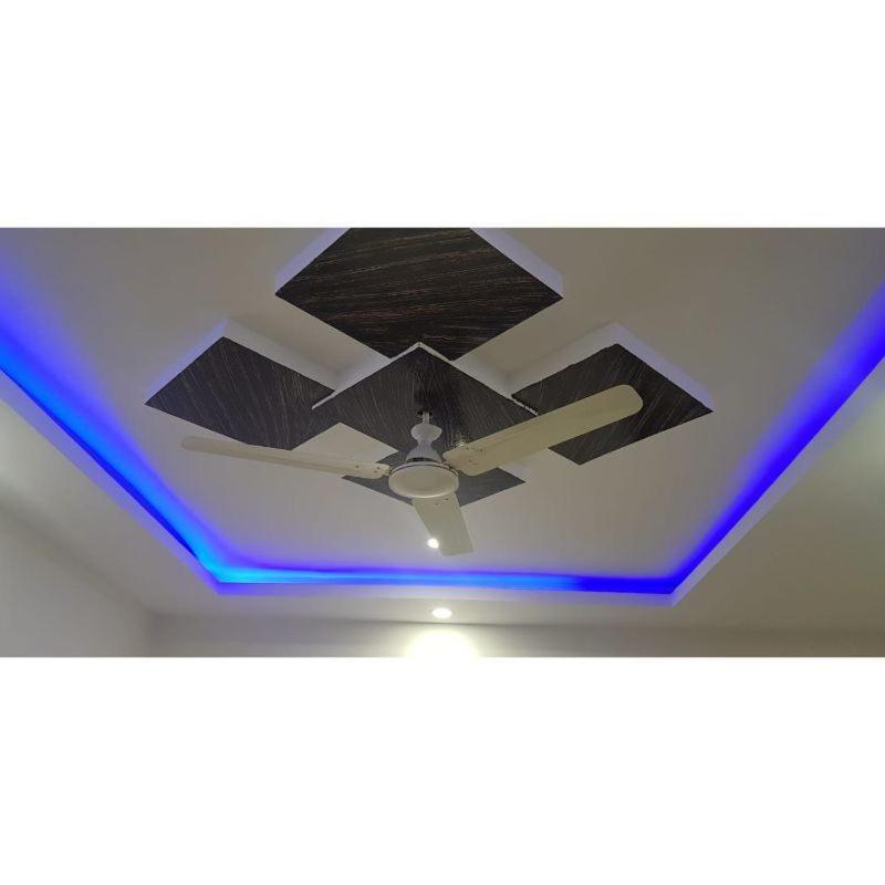 Hotel Suraj 2*