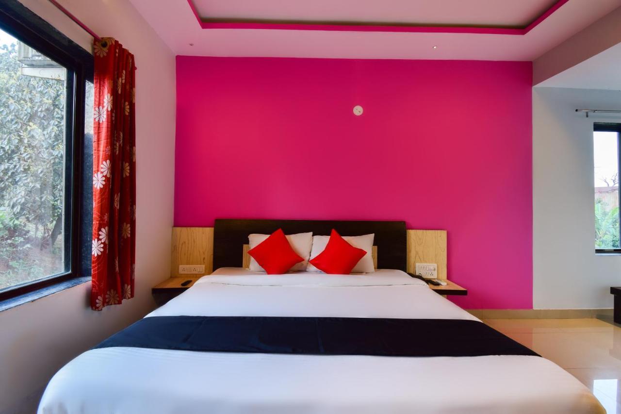 Capital O 14554 Golden Valley Hotel Mahabaleshwar