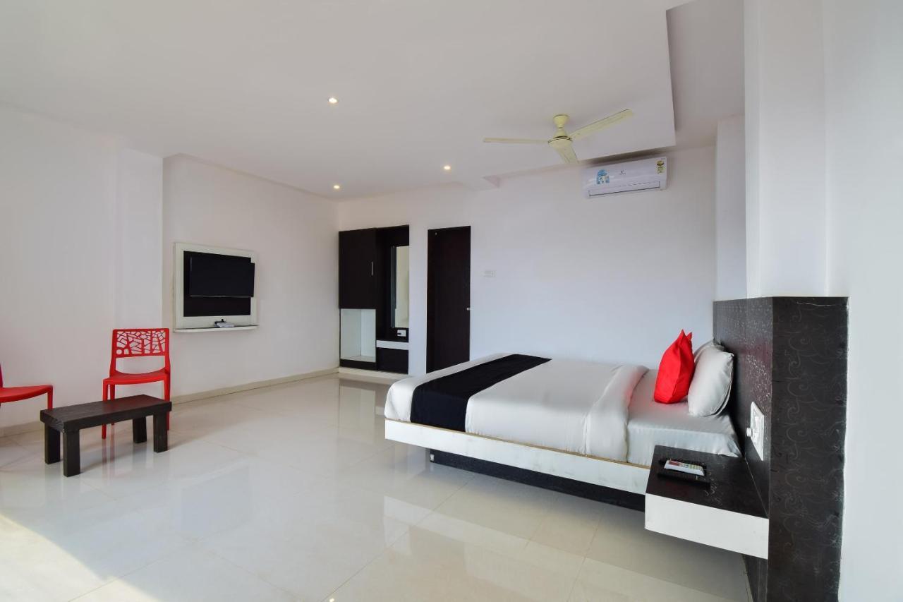 Capital O 14554 Golden Valley Hotel Mahabaleshwar