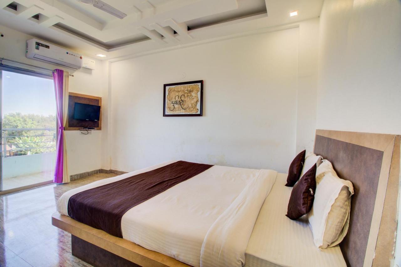 Galaxy Hotel Mahabaleshwar
