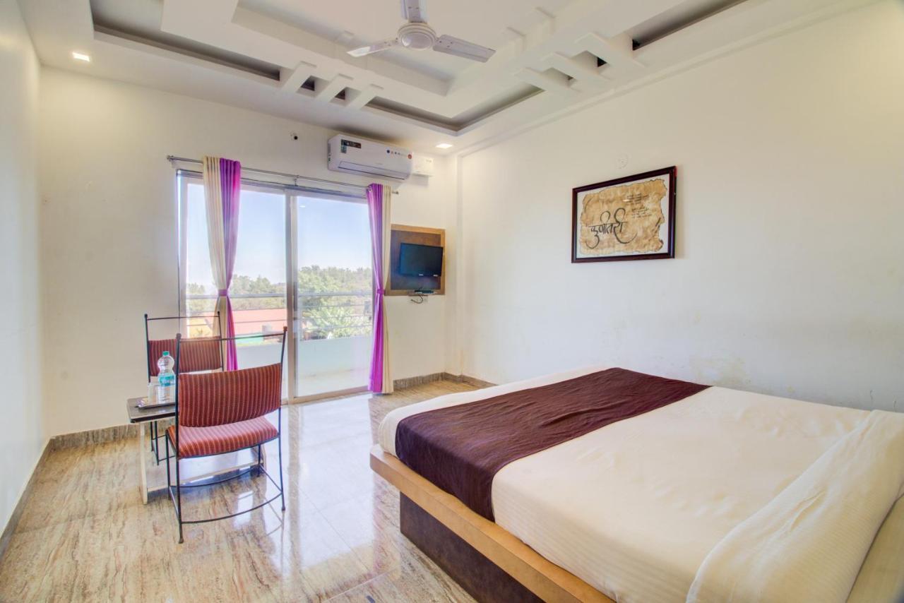 Hotel Galaxy Mahabaleshwar
