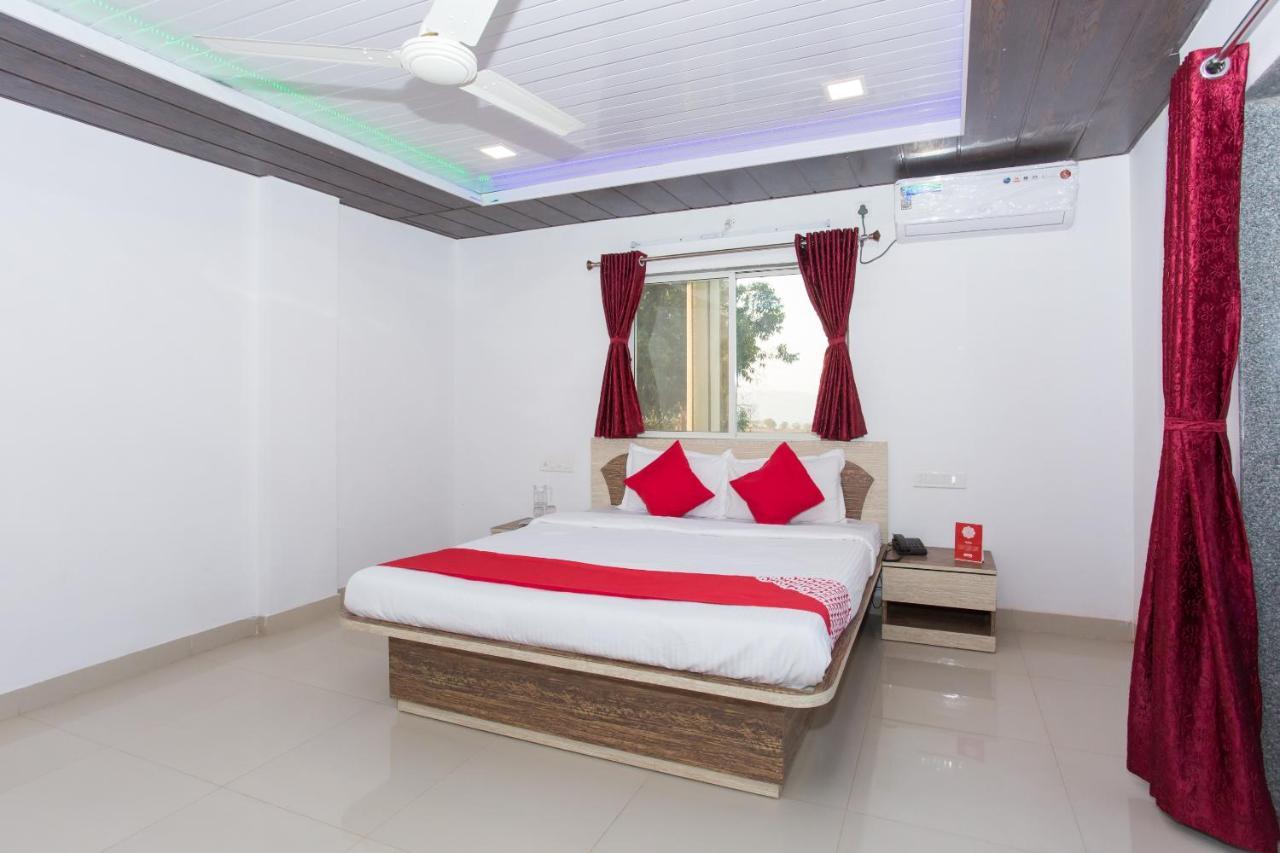 Flagship Shrushti Hotel Mahabaleshwar