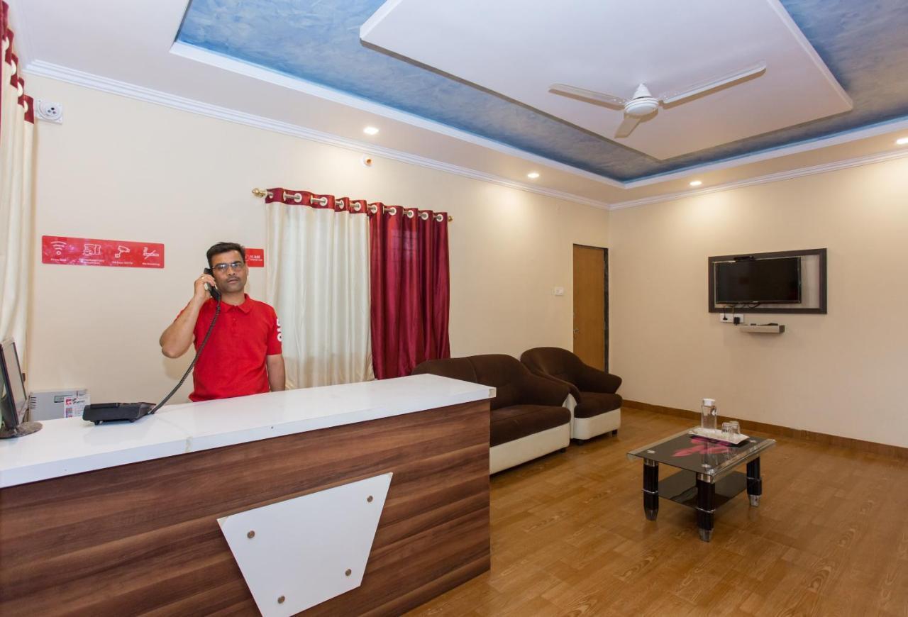 Flagship Shrushti Hotel 3*